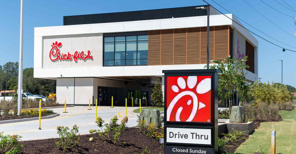 The 10 Best Drive-Thrus in the U.S., Ranked 8 Chick-fil-A's first location with elevated drive-thru concept | ©Image Credit: Chick-fil-A