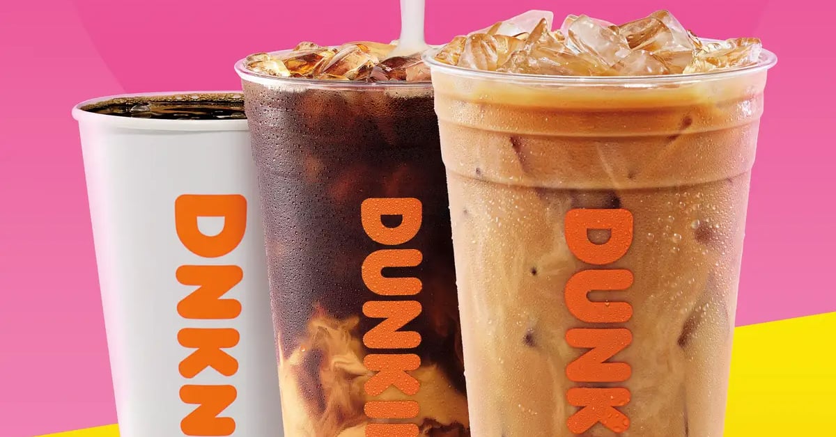 The top 15 fast food chains nationwide, ranked by sales 11 Dunkin' drinks with dairy-free milk | ©Image Credit: Dunkin'