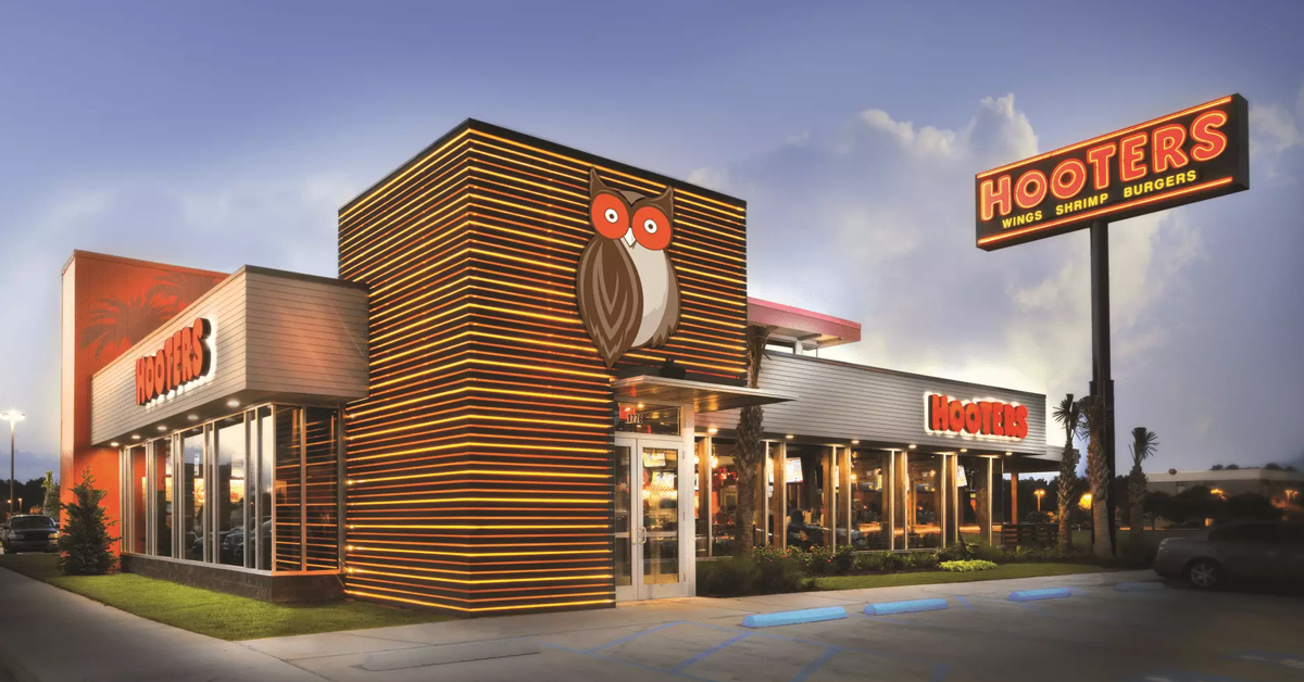 The facade of a Hooters location | ©Image Credit: Hooters