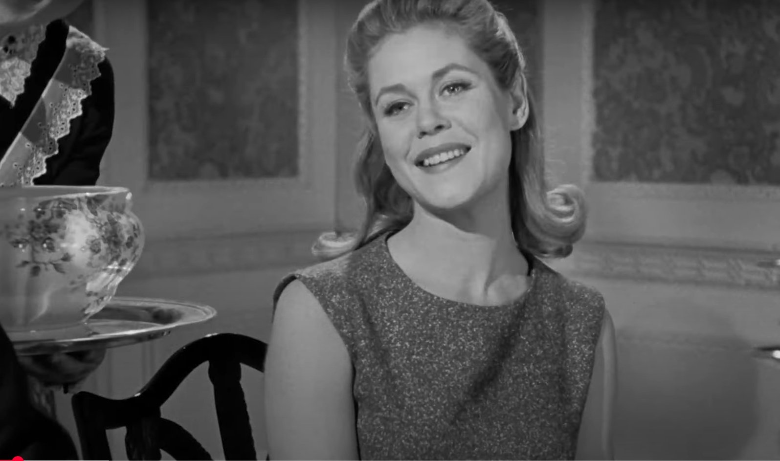 13 Unforgettable Black-and-White Shows That Defined the 1960s 8 Elizabeth Montgomery as Samantha in Bewitched TV Sitcom
