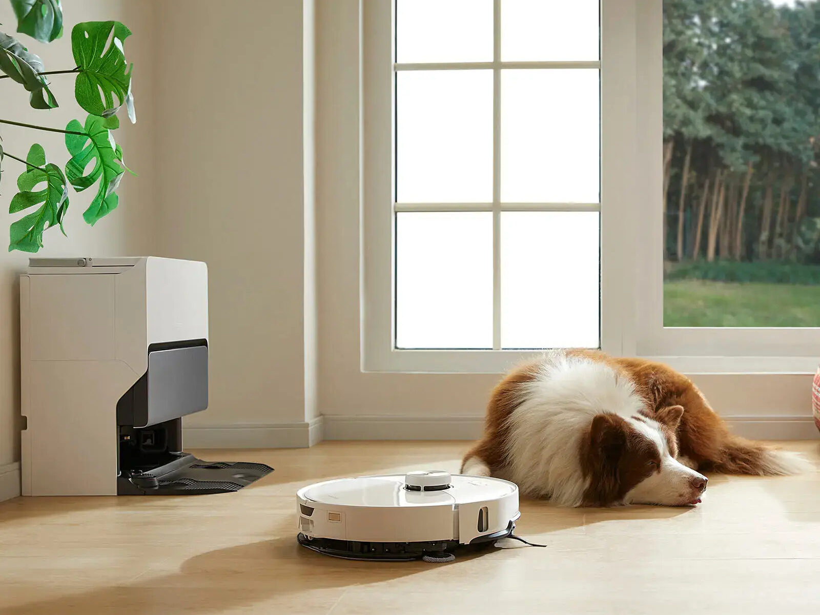 Roborock S8 MaxV Ultra robot vacuum ©Image Credit: Roborock