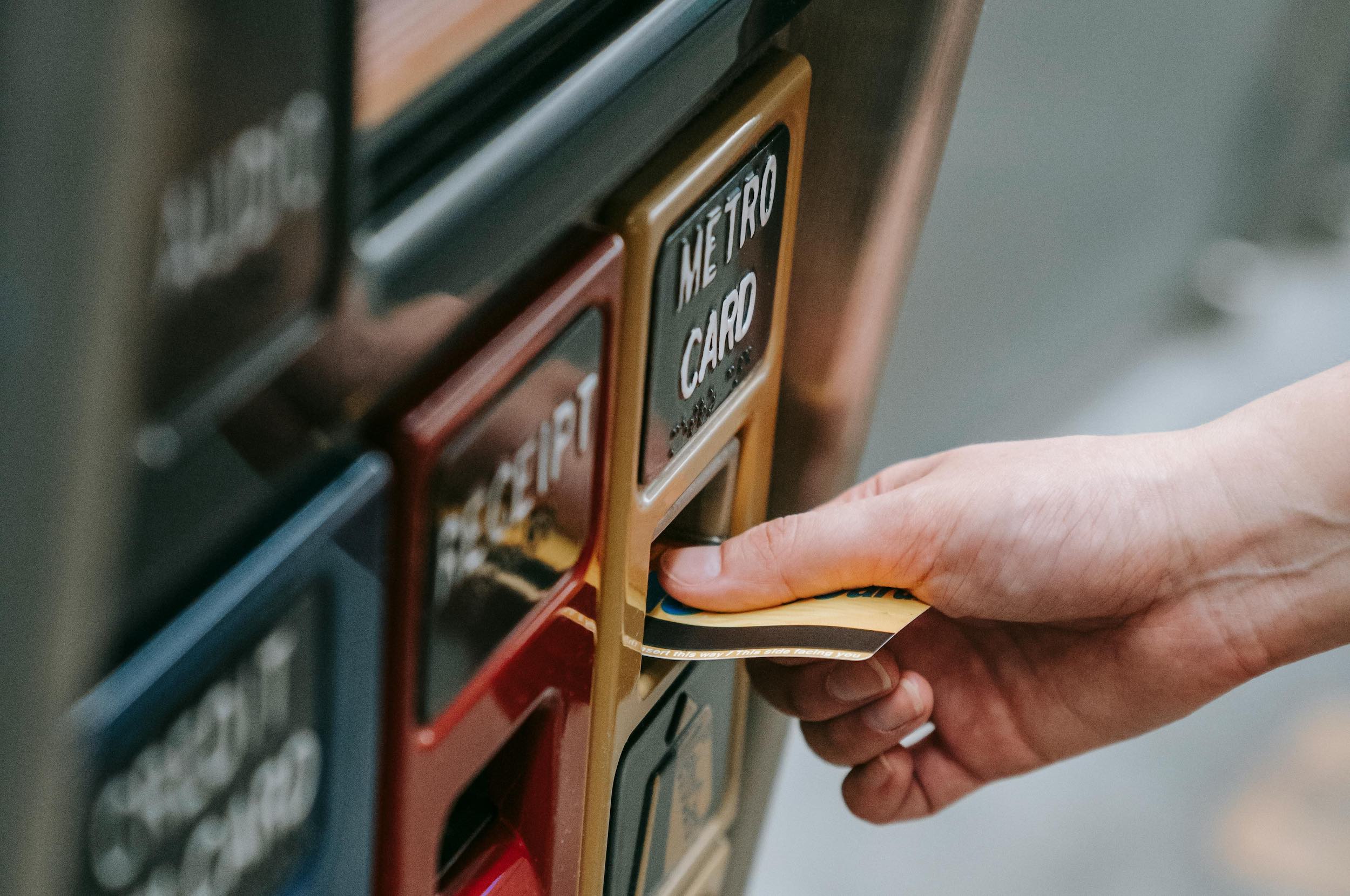 The MetroCard is set to be discontinued by the end of the year. ©Image Credit: Pexels / Liliana Drew