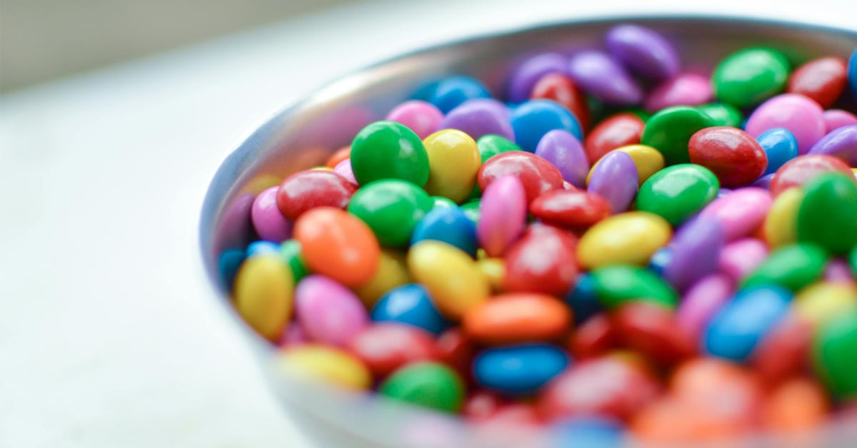 A bowl of M&M's with artificial food coloring | ©Image Credit: Caio/Pexels