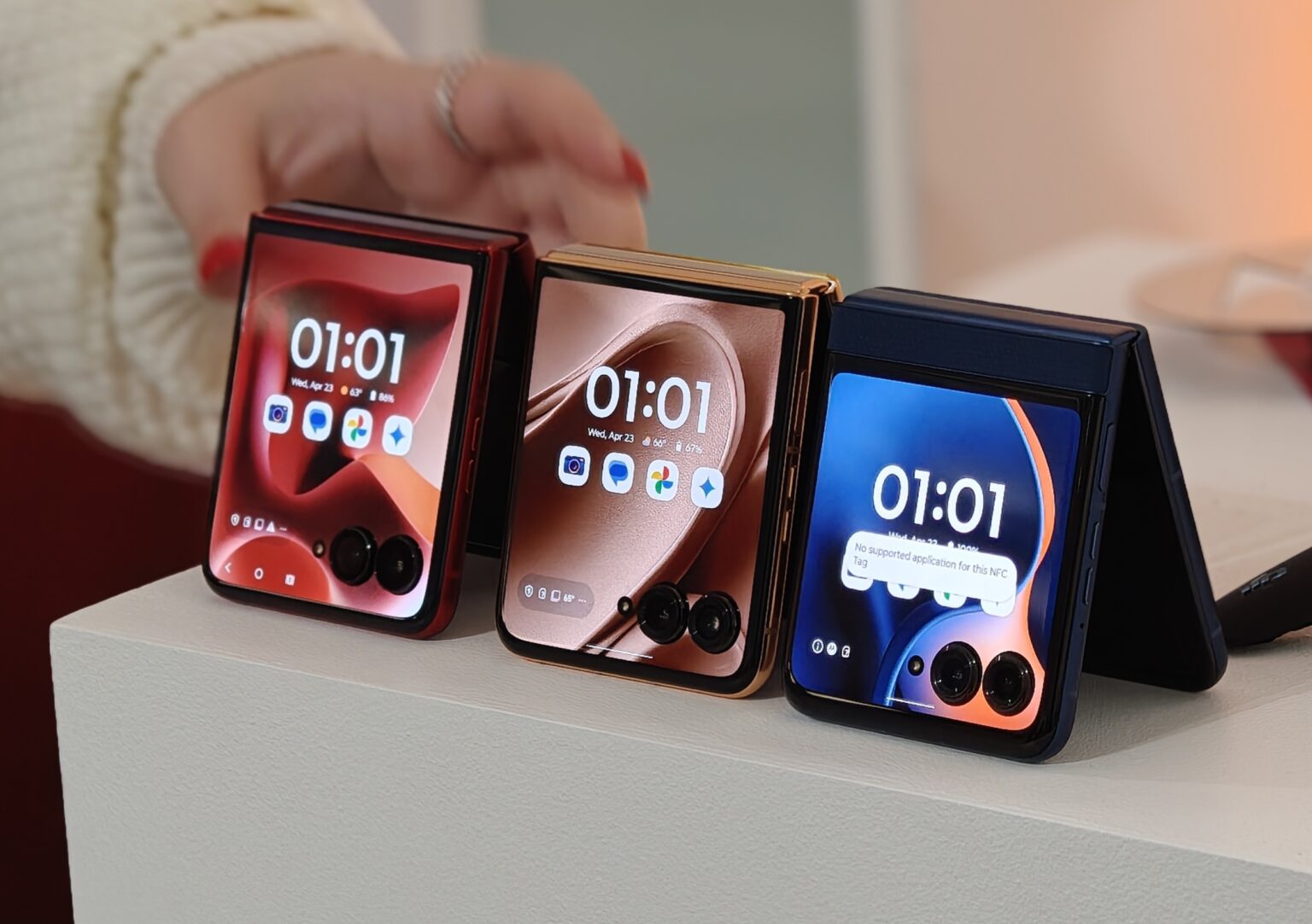 Iconic Razr Flip Phone Gets Major Upgrade With AI, Luxury Finishes, and ...