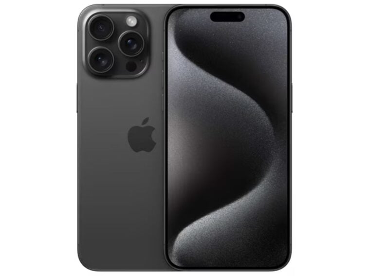 Black iPhone 15 Pro Max ©Image Credit: Apple
