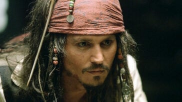 Johnny Depp as Jack Sparrow in Pirates of the Caribbean The Curse of the Black Pearl | ©Image Credit: Disney