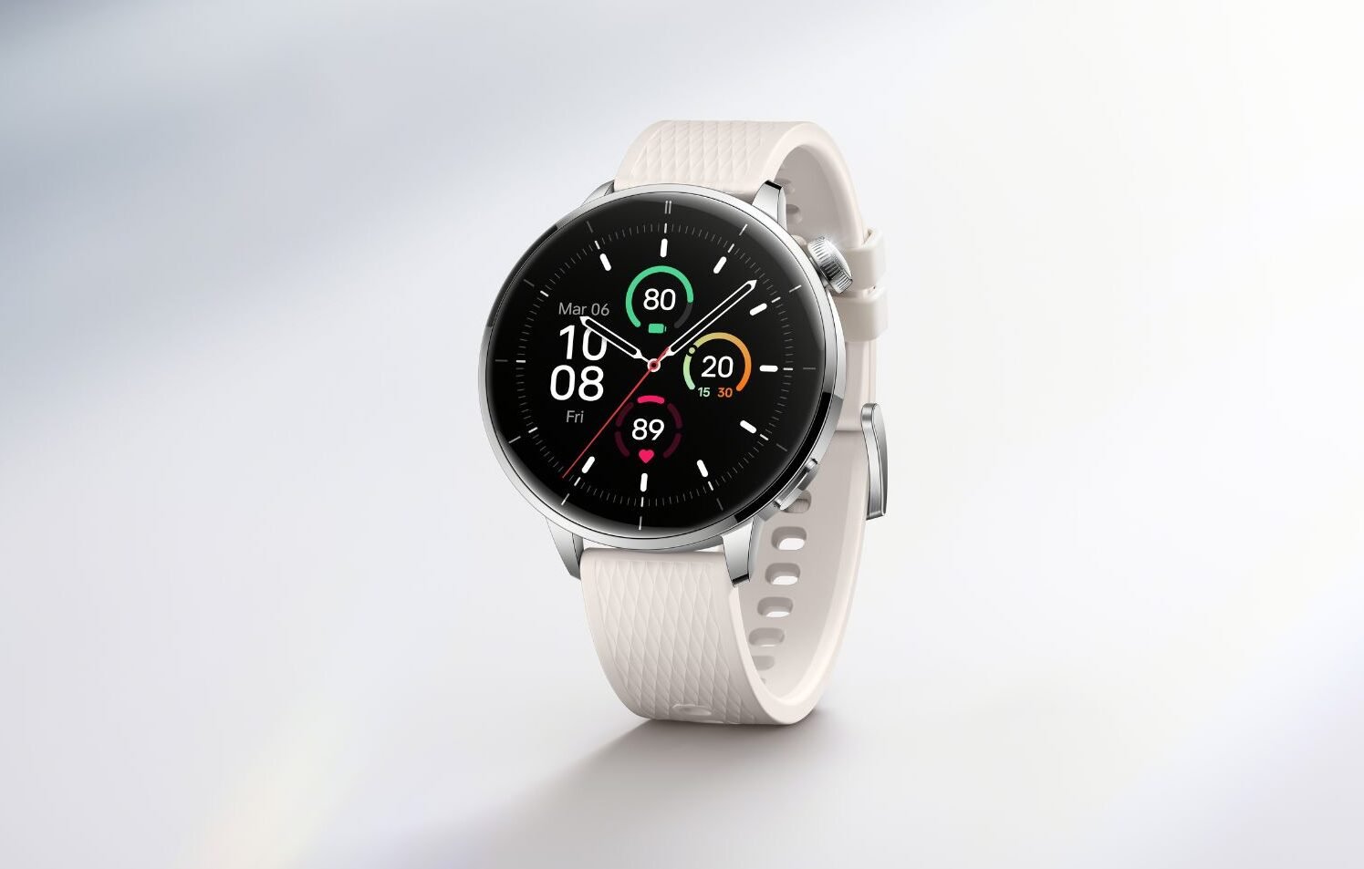 The OnePlus 3 43mm Smartwatch offers everything the larger OnePlus Watch 3 offers but in a more compact and less masculine design ©Image Credit: OnePlus