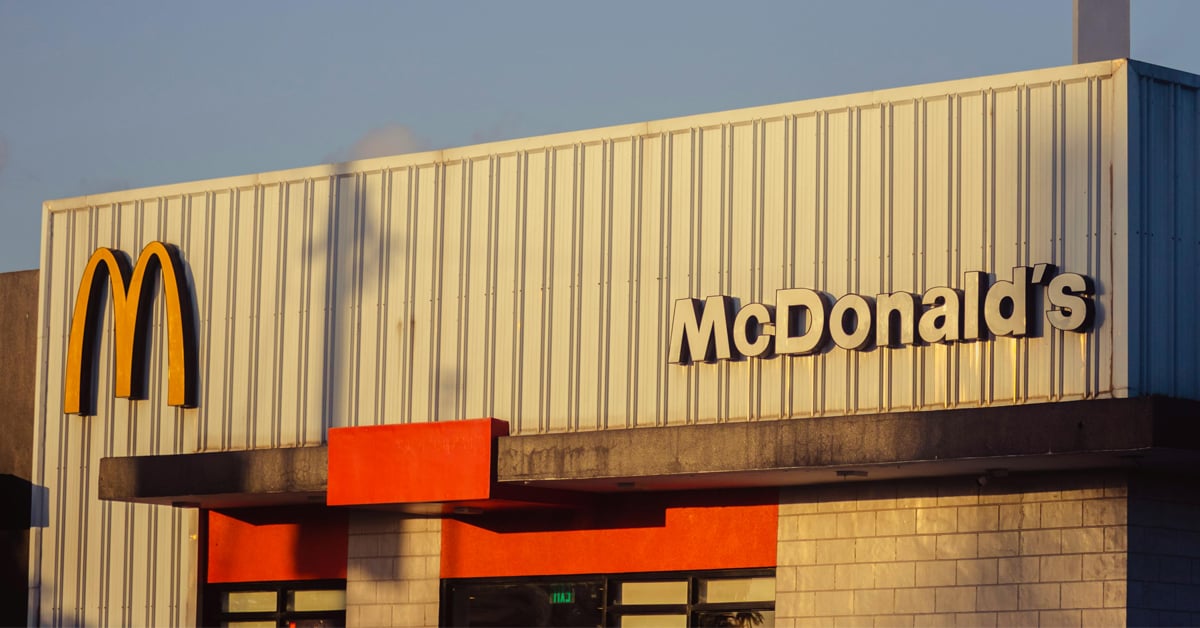 The exterior of a McDonald's restaurant | ©Image Credit: Nothing Ahead/Pexels