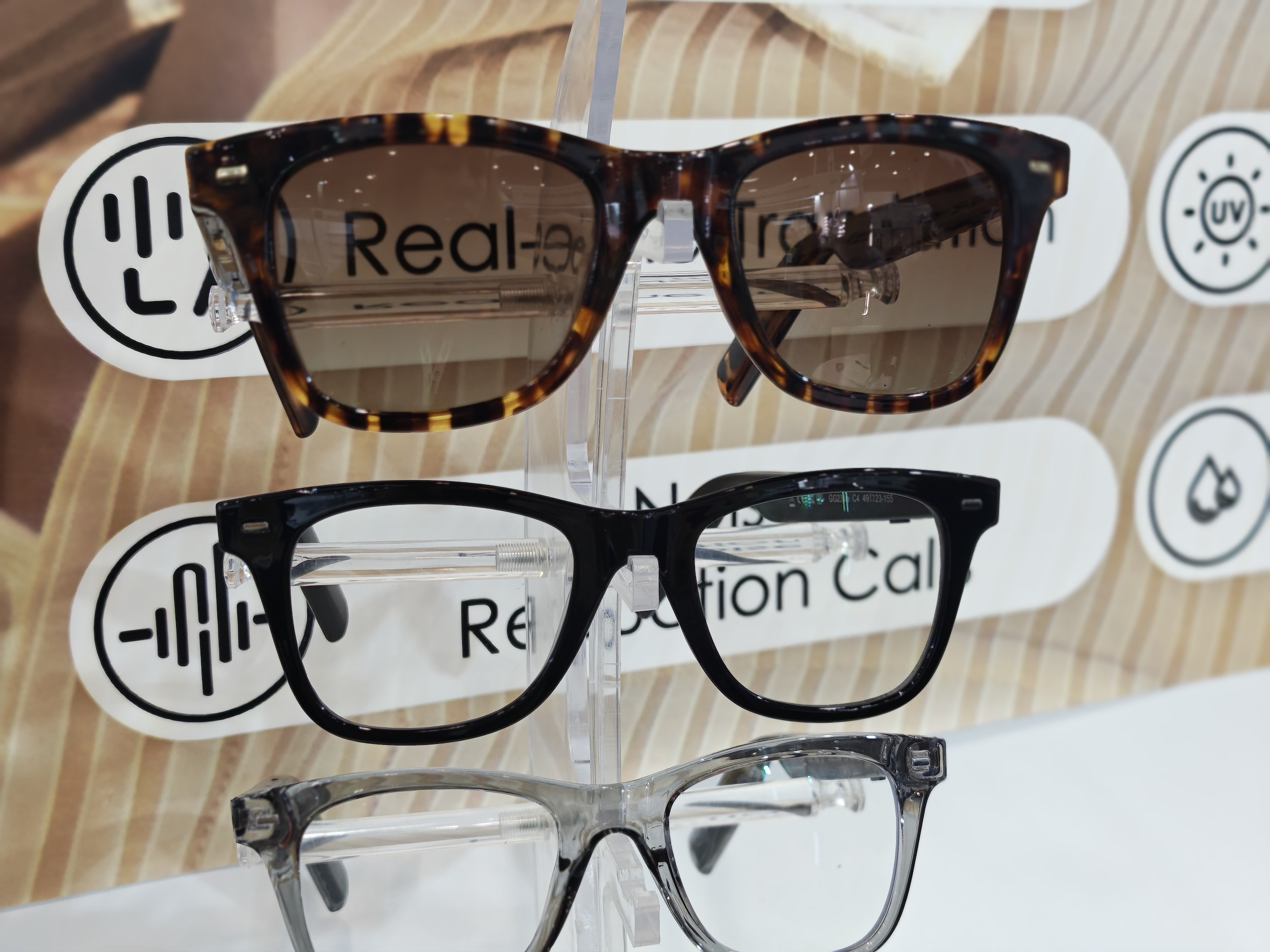 Mexico Becomes New Hub for Electronics Trade 2 GetD's ChatGPT-powered smart glasses showcase cutting-edge AI technology at the Electrolar Home Mexico show. These innovative smart glasses go beyond basic AI functionality, featuring real-time translation capabilities—all priced under $99. This represents a significant cost advantage compared to competing products from Meta and other major tech companies. ©Image Credit: GEEKSPIN