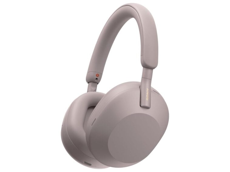 Sony WH-1000XM4 ©Image Credit: Sony