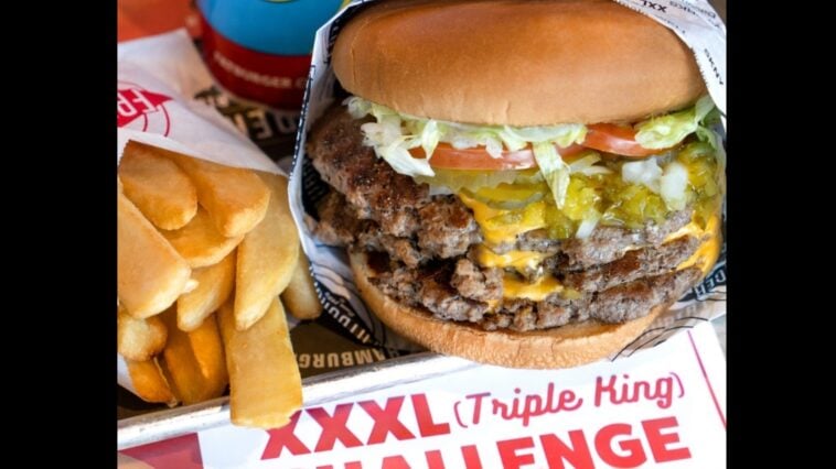 Fatburger's Triple King Burger | ©Image Credit: Facebook / Fatburger
