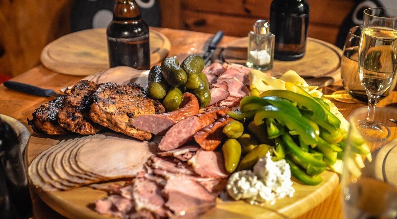 8 Ultra-Processed Meats Experts Say to Avoid 6 Charcuterie loaded with Deli meats, cold cuts and other processed meats