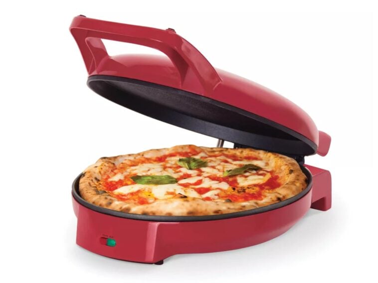 Dash 12-inch Pizza Maker and 180 Griddle ©Image Credit: Dash