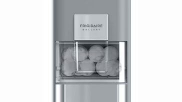 Frigidaire Gallery Artisinal Clear Sphere Ice Maker ©Image Credit: Frigidaire