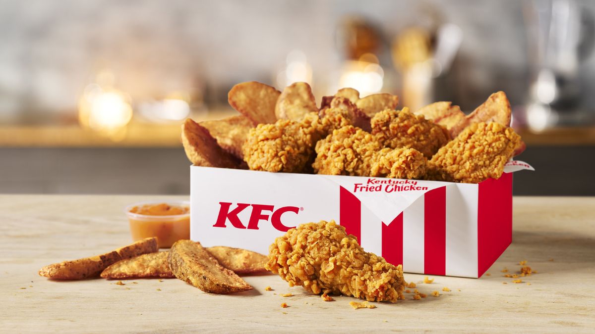 Potato Wedges and Hot & Spicy Wings are returning to KFC ©Image Credit: KFC