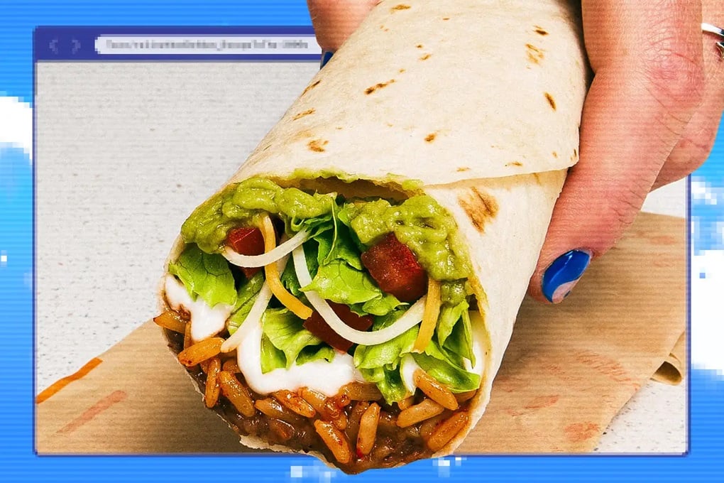 Taco Bell is bringing back 5 beloved Y2K menu items 4 Taco Bell's Decades Y2K 7-Layer Burrito | ©Image Credit: Taco Bell