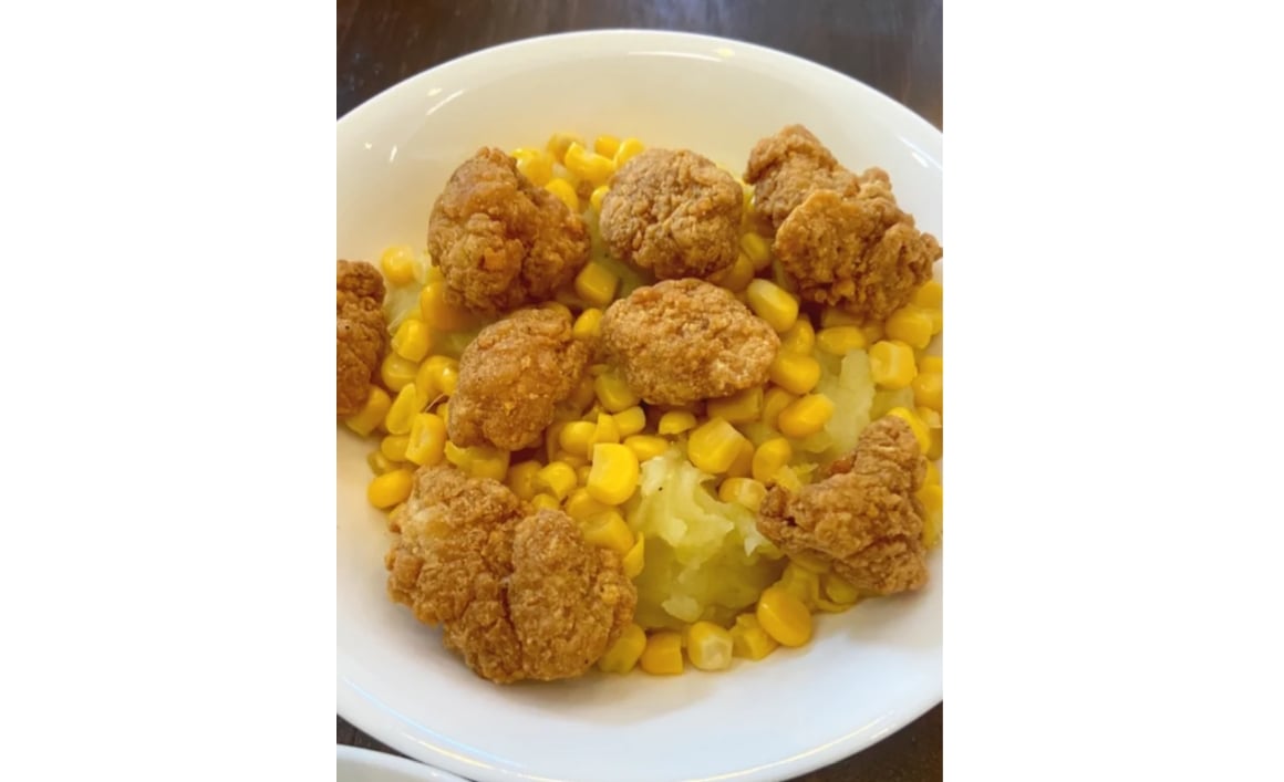 11 cafeteria foods today's kids will never experience 11 Popcorn chicken bowl