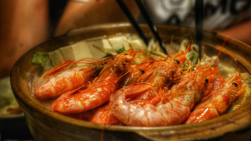 Walmart issues shrimp recall over radioactive contamination ©Image Credit: unsplash.com / Jerry Shen