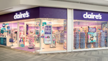Liquidation has been paused at most Claire's locations, but some closures still remain ©Image Credit: Claire's