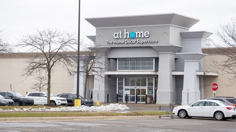 An At Home store in Macomb County, Michigan | ©Image Credit: Wikimedia Commons / ajay_suresh
