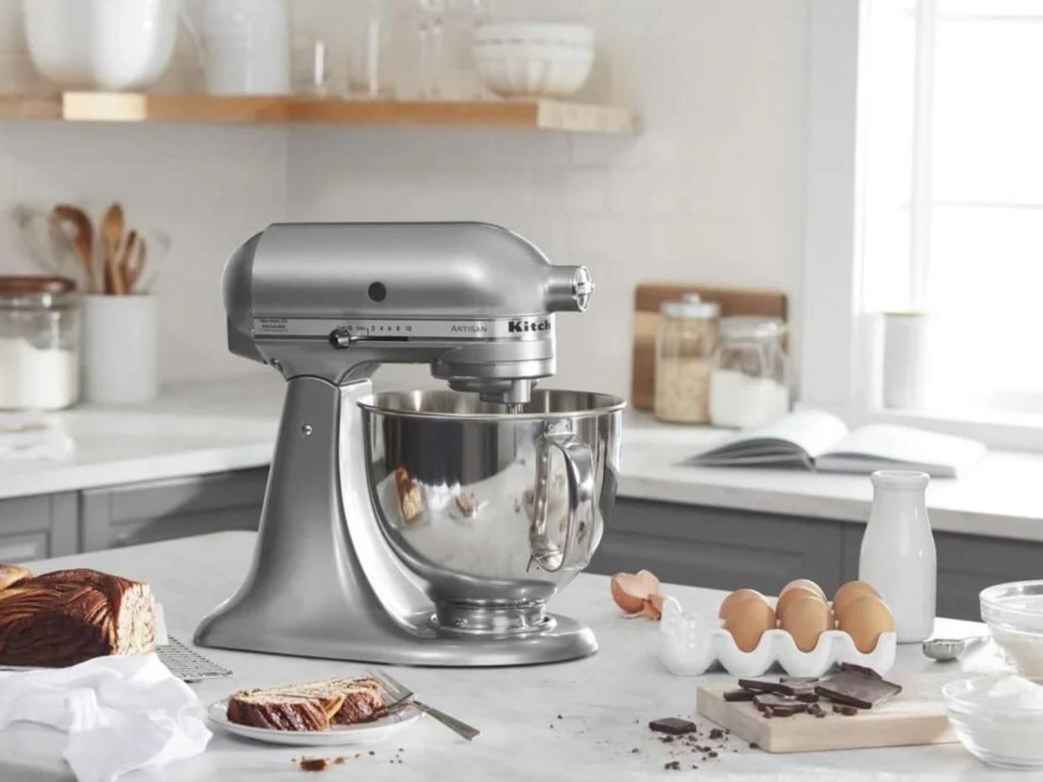 KitchenAid Artisan Stand Mixer ©Image Credit: KitchenAid