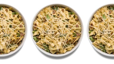 Bowtie pasta salads among deli items recalled by Albertsons over listeria concerns. | ©Image Credit: Vons