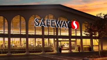Safeway is shutting down 12 stores, leaving communities from three states bracing for change. | ©Image Credit: Safeway