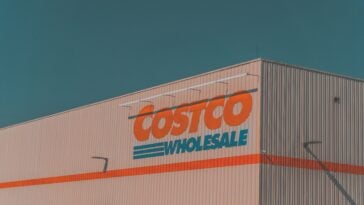 Costco ©Image Credit: Omar Abascal / Unsplash