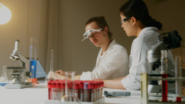 The new method tracks cancer's evolution using chemical "barcodes"—and it costs a fraction of current tests | ©Image Credit: Pexels / Artem Podrez