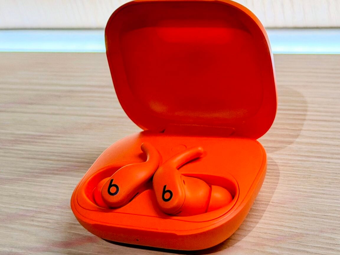 With the Powerbeats Fit, Beats has created the perfect workout earbud ©Image Credit: GEEKSPIN