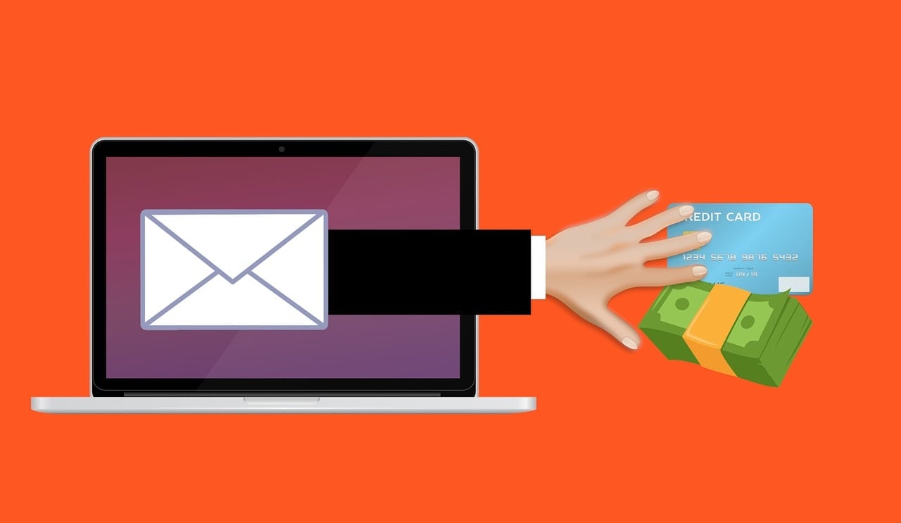 Email scams targeting Apple users have evolved to use trusted platforms like DocuSign as bait | ©Image Credit: Pixabay / Mohamed Hassan