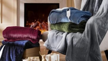Bedsure Heated Blanket ©Image Credit: Bedsure