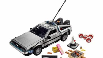 LEGO Back to the Future DeLorean Set ©Image Credit: LEGO