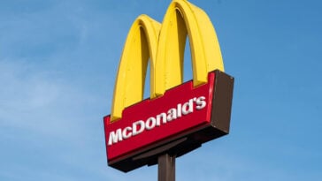 McDonald’s adds a spicy twist and a sweet sip to its lineup. | ©Image Credit: Kelvin Stuttard/Pixabay