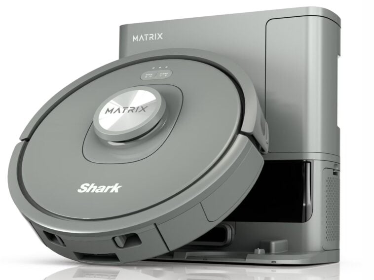 Shark Matrix Self-Empty Robot Vacuum ©Image Credit: Shark