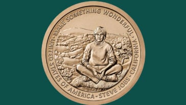 Steve Jobs honored on a new U.S. Mint $1 coin | ©Image Credit: The U.S. Mint
