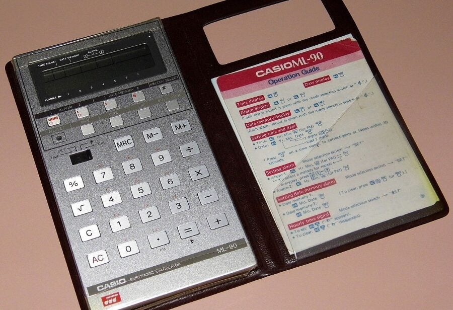 9 electronics every home had in 1980 8 Vintage Casio Melody ML-90 Electronic Pocket Calculator & Clock