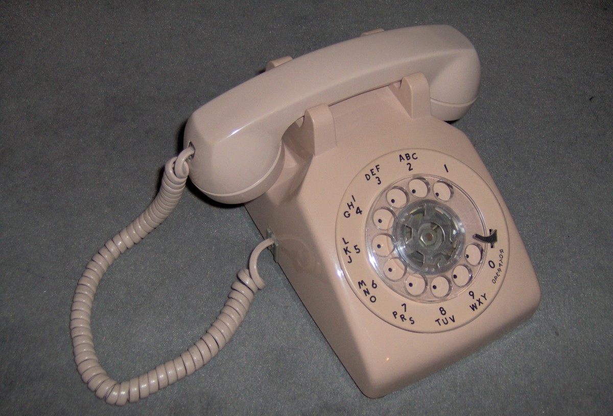 11 electronics that lasted decades back then 2 The 1975 version of the Western Electric model 500 telephone