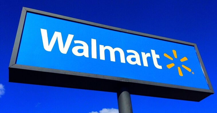 Walmart’s latest move brings its massive product lineup directly into ChatGPT, marking a bold step into AI-powered shopping. | ©Image Credit: MikeMozartJeepersMedia/Wikimedia Commons