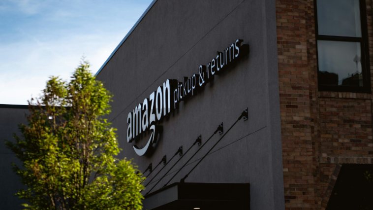 Layoffs target white-collar roles as company refocuses on AI | ©Image Credit: Bryan Angelo / unsplash.com