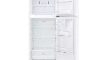 LG 18 cu. ft. Top Freezer Refrigerator ©Image Credit: LG