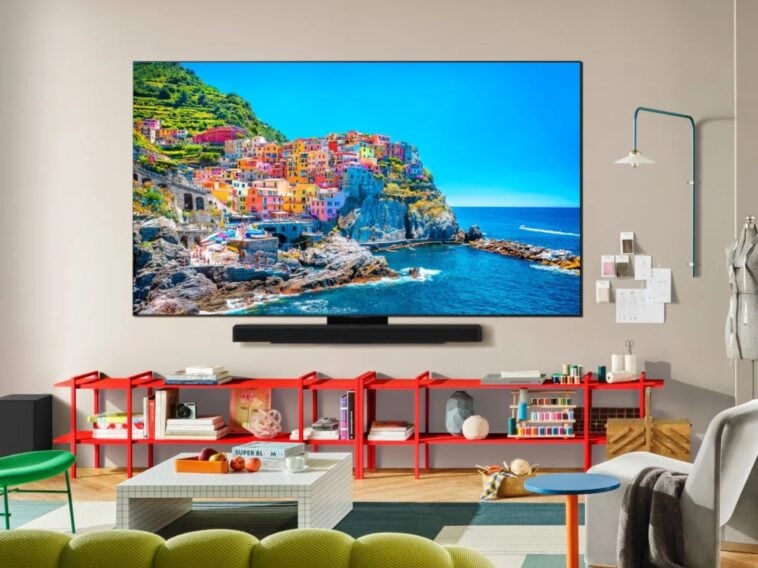 Top 5 big-screen TVs to get at Walmart this Black Friday 1 LG C5 OLED TV ©Image Credit: LG