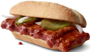 The McRib is making its long-awaited return to McDonald’s. | ©Image Credit: McDonald's
