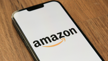 Amazon issues rare warning to 300M global users | ©Image Credit: Unsplash / Marques Thomas