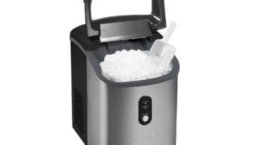 Frigidaire Gallery Nugget Ice Maker ©Image Credit: Frigidaire