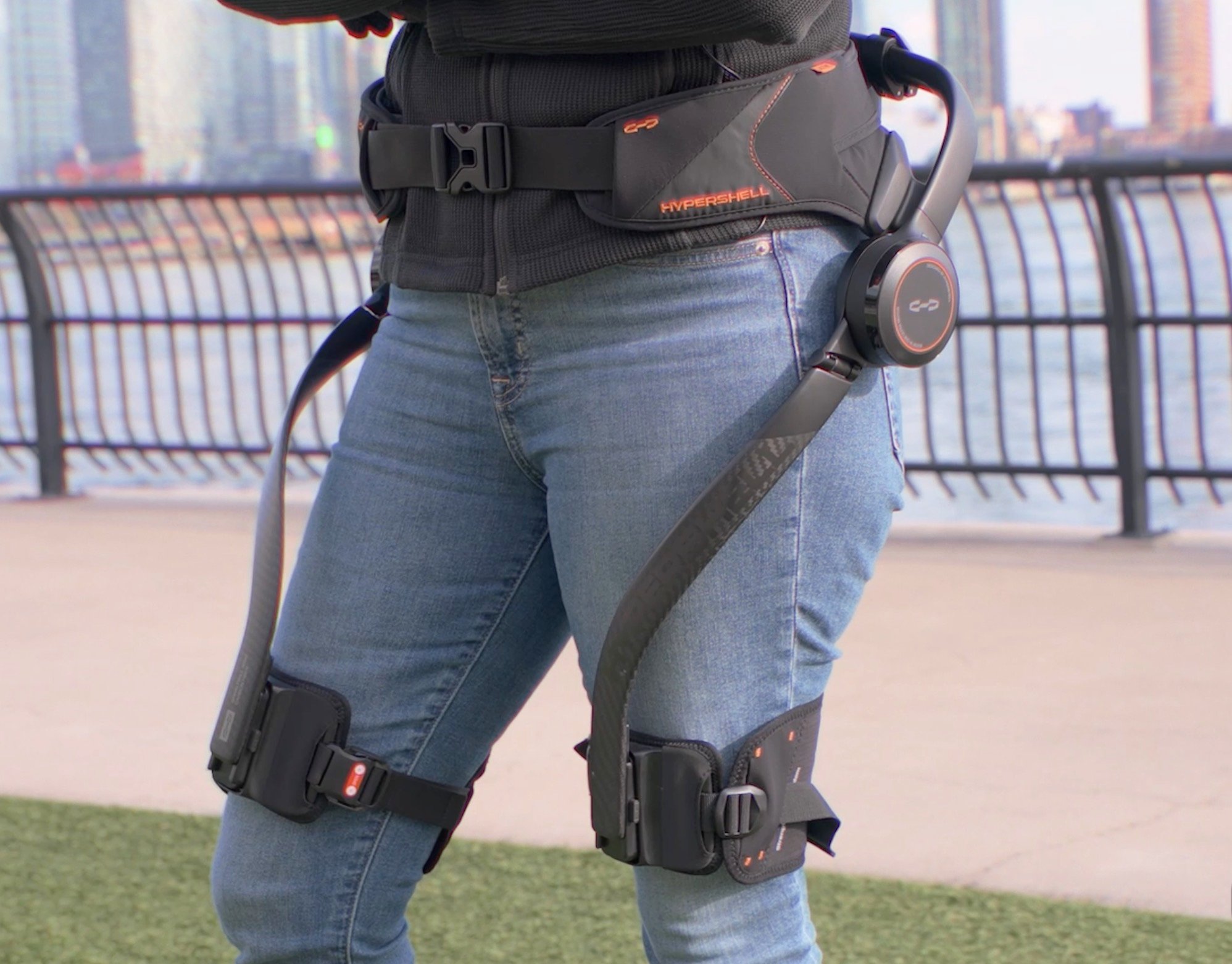 The Hypershell X Ultra: A carbon fiber and titanium exoskeleton that makes every step easier with AI-powered leg assistance ©Image Credit: GEEKSPIN