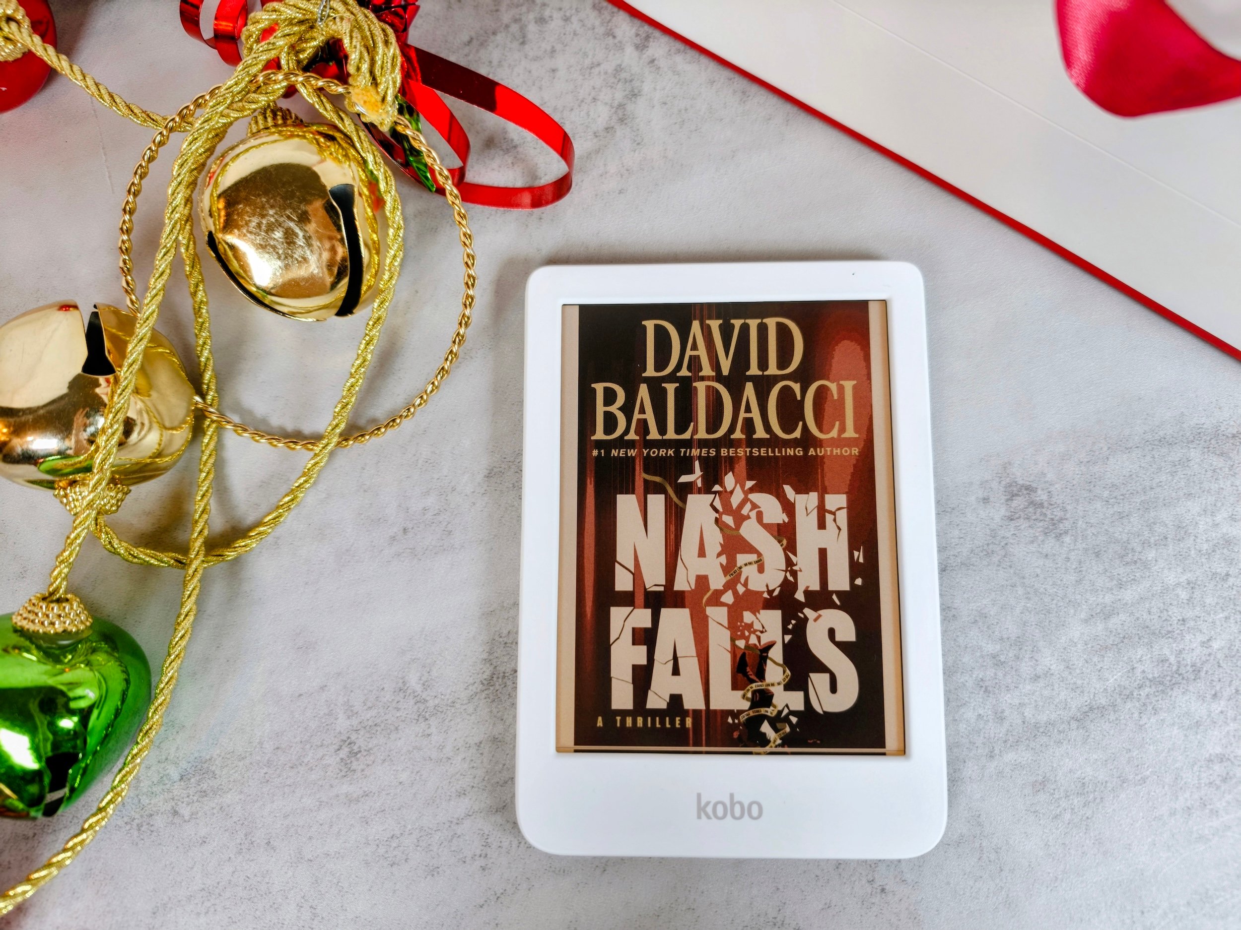 Kobo Clara Colour in white ©Image Credit: GEEKSPIN