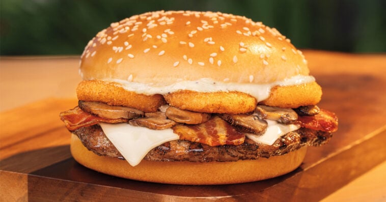 Introducing the Ultimate Steakhouse Whopper, Burger King’s newest fan-inspired creation | ©Image Credit: Burger King