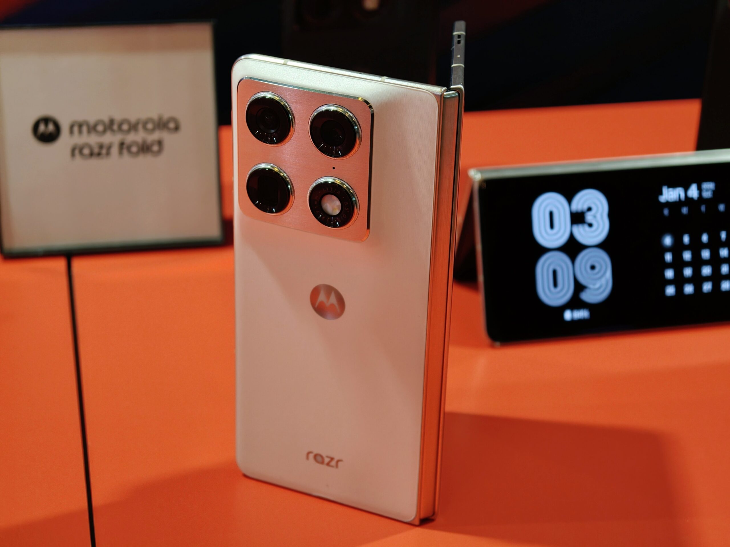 Motorola Razr Fold ©Image Credit: GEEKSPIN