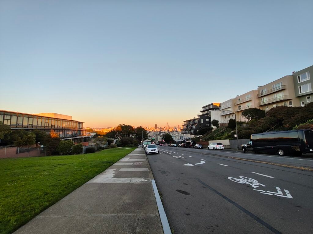 Taken with Poco M8 Pro 8MP ultrawide camera ©Image Credit: GEEKSPIN